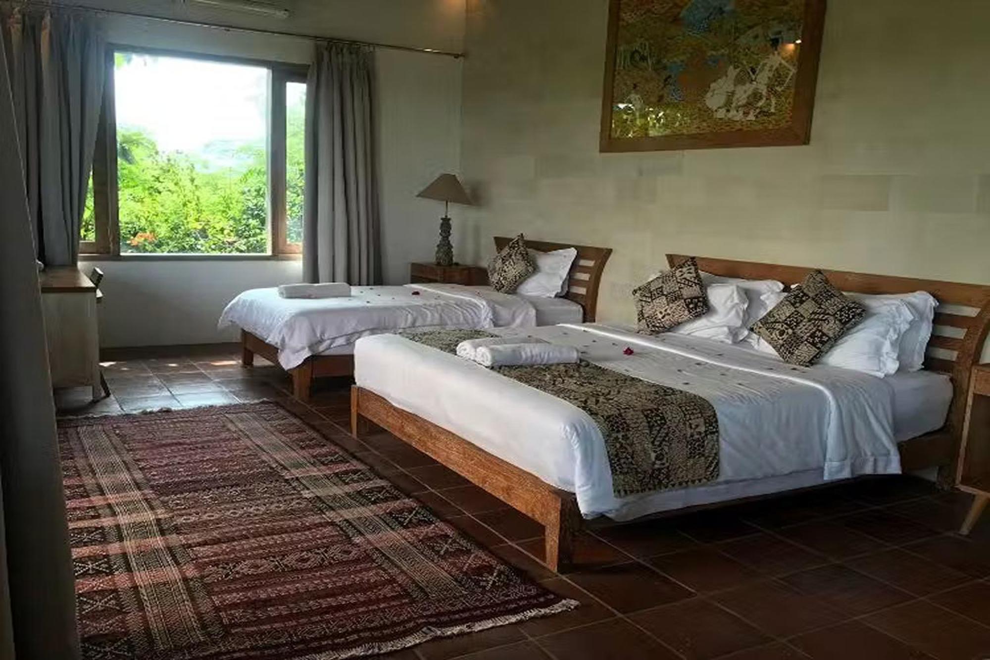 Bangsring Breeze Hotel Banyuwangi  Buitenkant foto